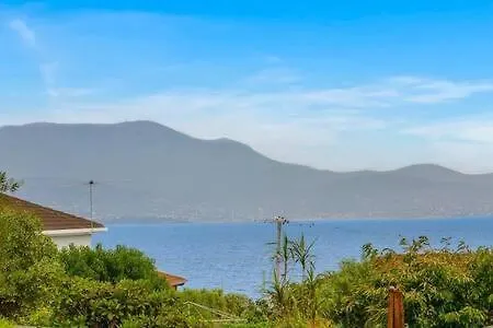 Spacious Modern Home Outstanding Views Sleeps 9 Hobart Exterior photo